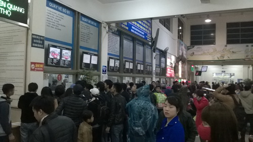 Hà Nội ùn ứ giao thông ở nhiều tuyến đường ảnh 4